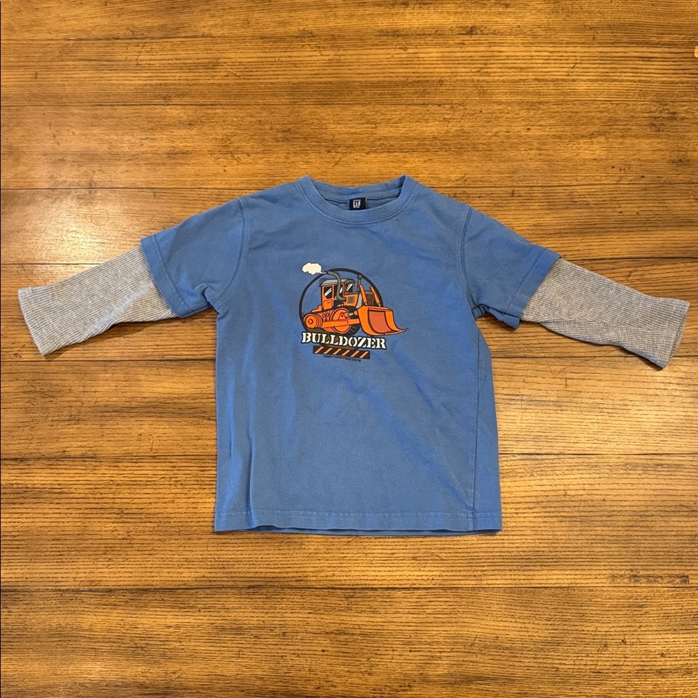 ☀️3 for $10☀️ Gap Bulldozer Long Sleeve Shirt